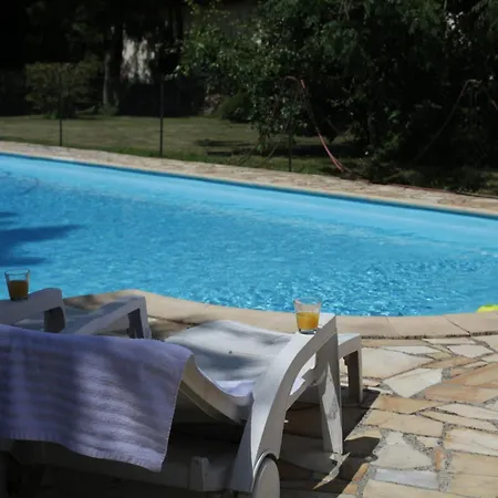 Cosy Flat With Pool In Quend-plage-les-pins, Cleaning Included *